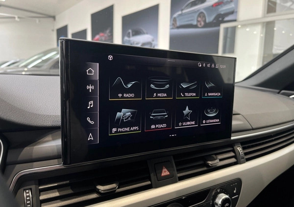 Audi A4 cena 129900 przebieg: 40085, rok produkcji 2020 z Bydgoszcz małe 379